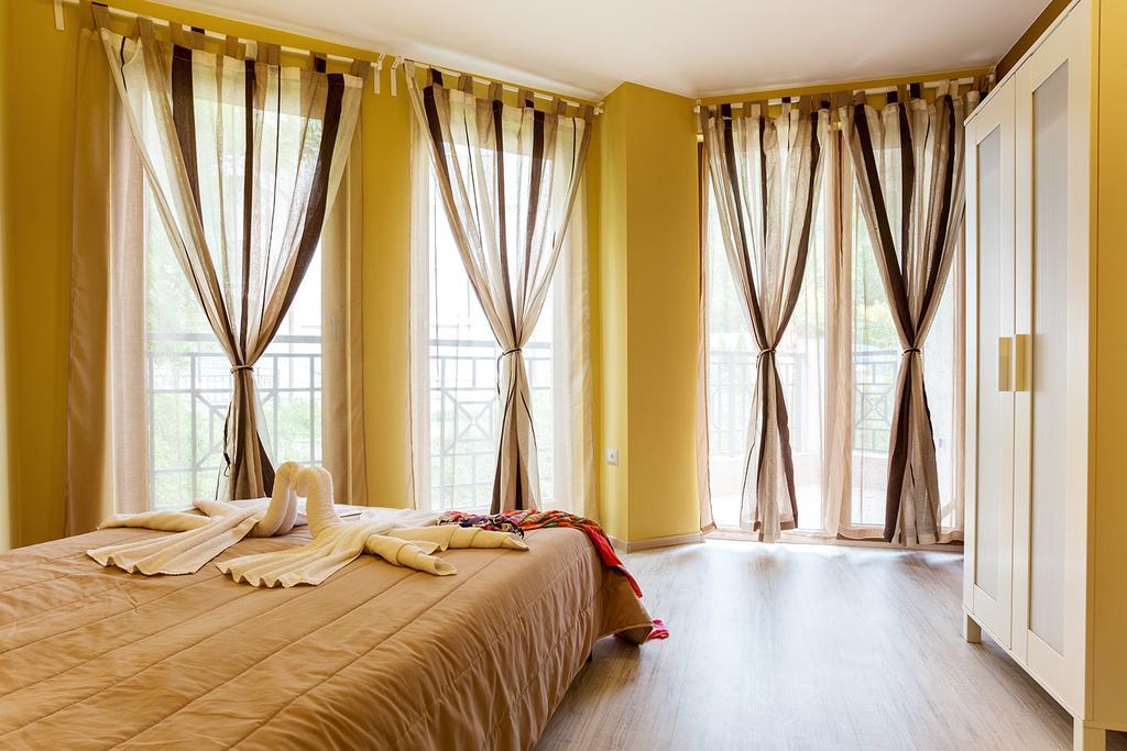 Aparthotel Prostor カヴァルナ エクステリア 写真