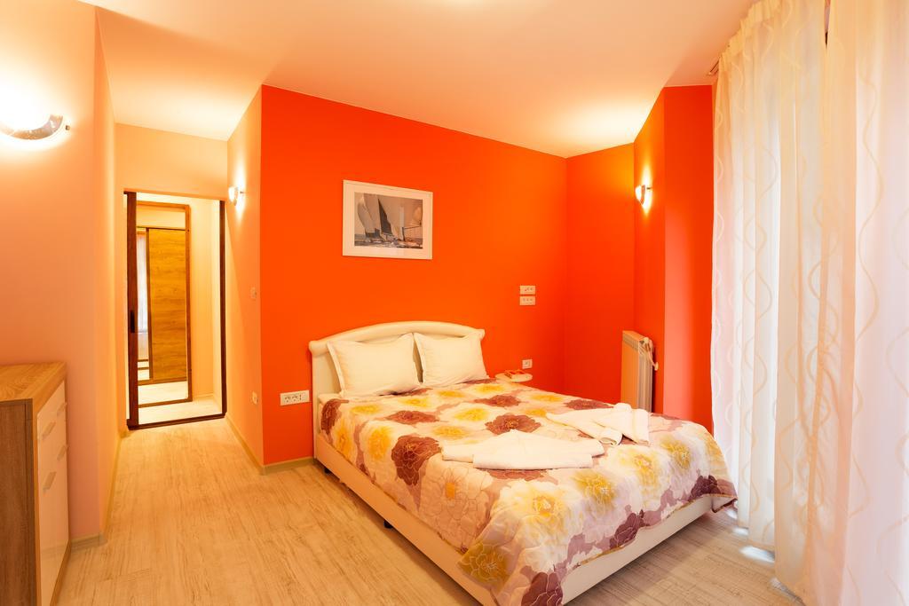 Aparthotel Prostor カヴァルナ エクステリア 写真